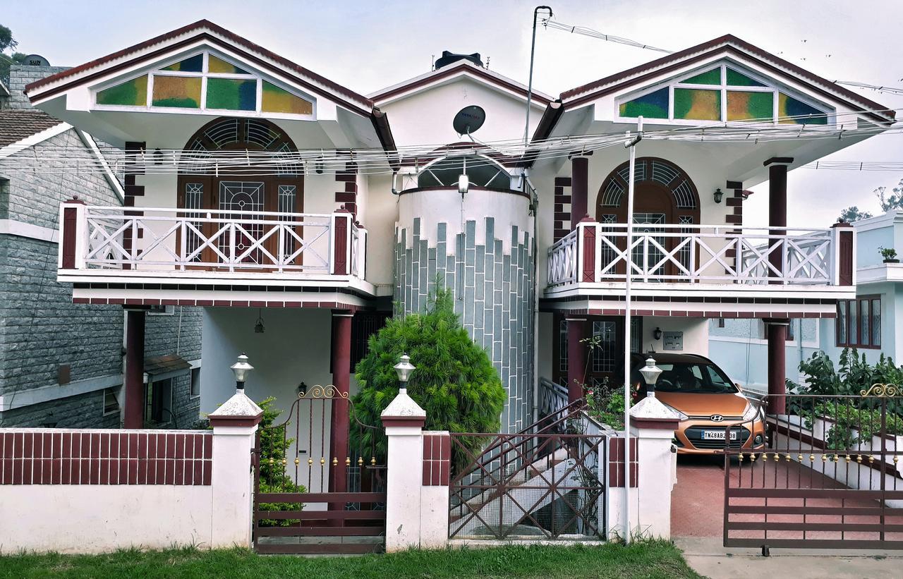 Lakshmi Lands - The Royal Stay Kodaikanal Exterior photo
